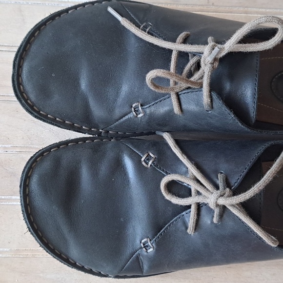 Clarks Janey Mae Blk Leather Oxford Flats  Gum Sole Lace Up Comfort Lightweight - Picture 2 of 11